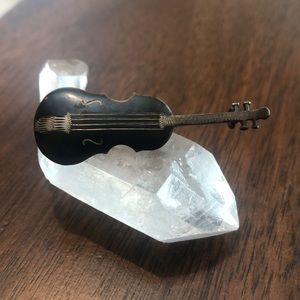 Antique Violin pin, Willy Co sterling Siam